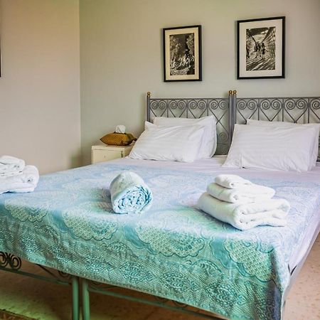 Bed and Breakfast Beit Al Baraka Umm Qays Exterior foto