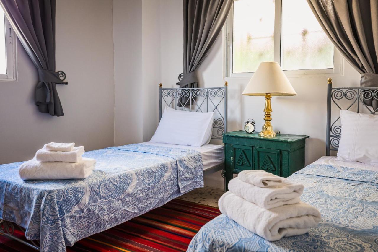 Bed and Breakfast Beit Al Baraka Umm Qays Exterior foto
